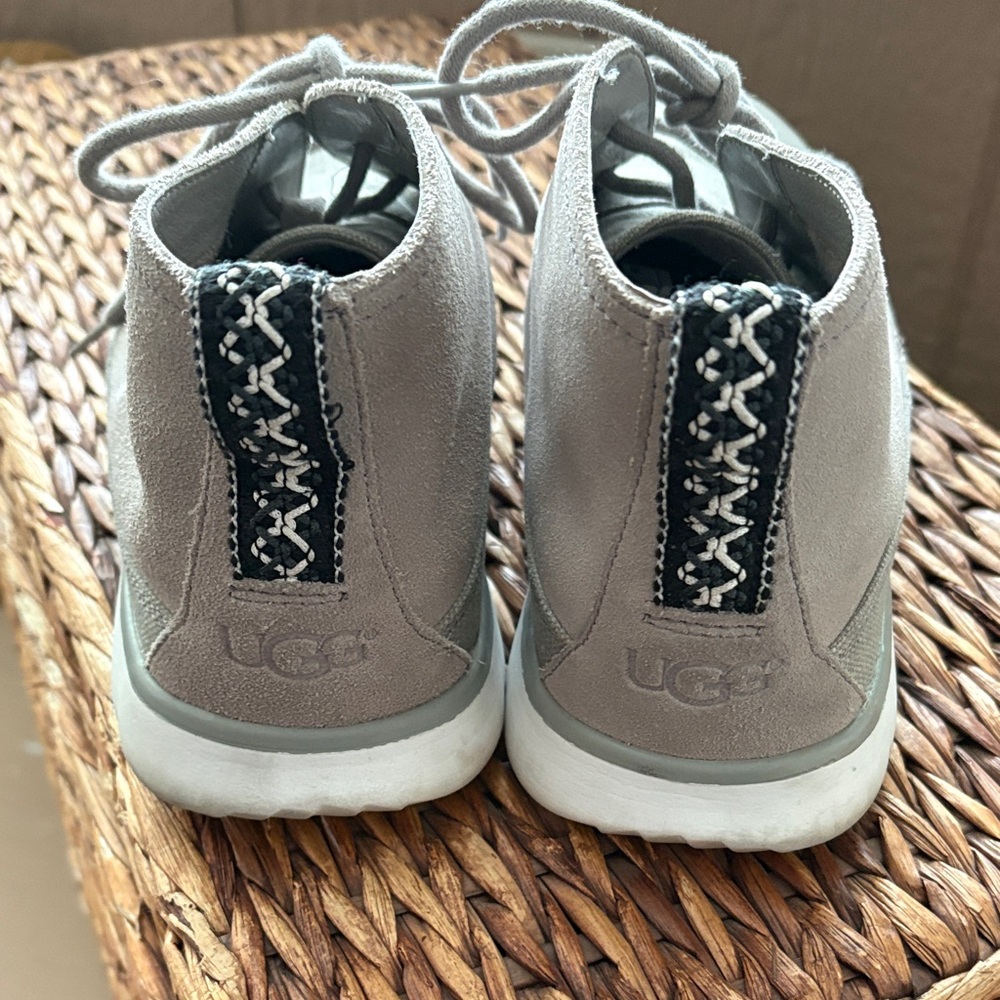UGG Men’s Freamon Chukka Boots - Picture 2 of 12